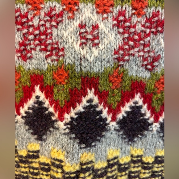 Limited Handknit (L) Unisex Multicolor 100% Wool Christmas Pullover Sweater - Picture 8 of 10